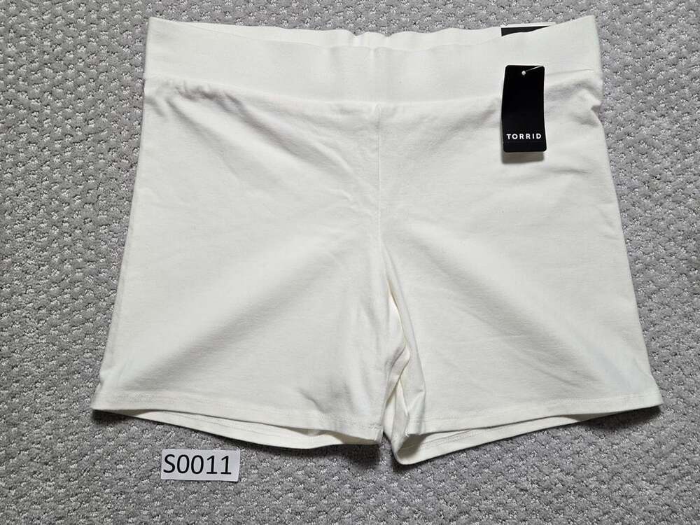 Torrid Bike Shorts Size 0 White Cotton